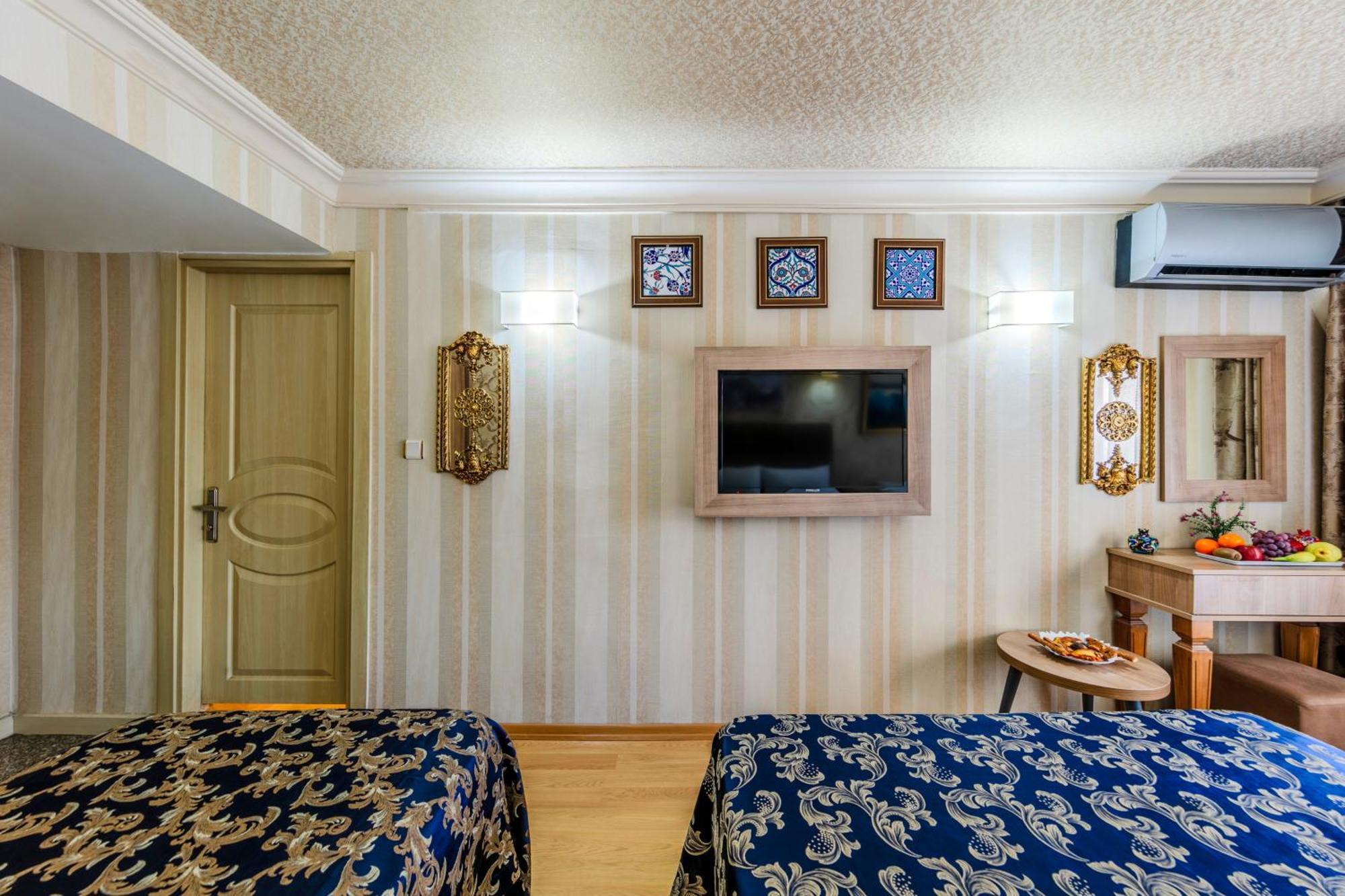 Hamit Hotel Istanbul Exterior photo